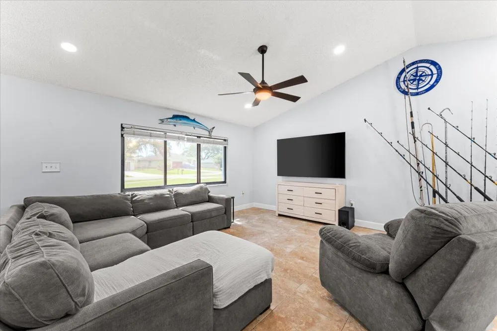 2350 FALLON BOULEVARD NE Palm Bay, FL 32907
