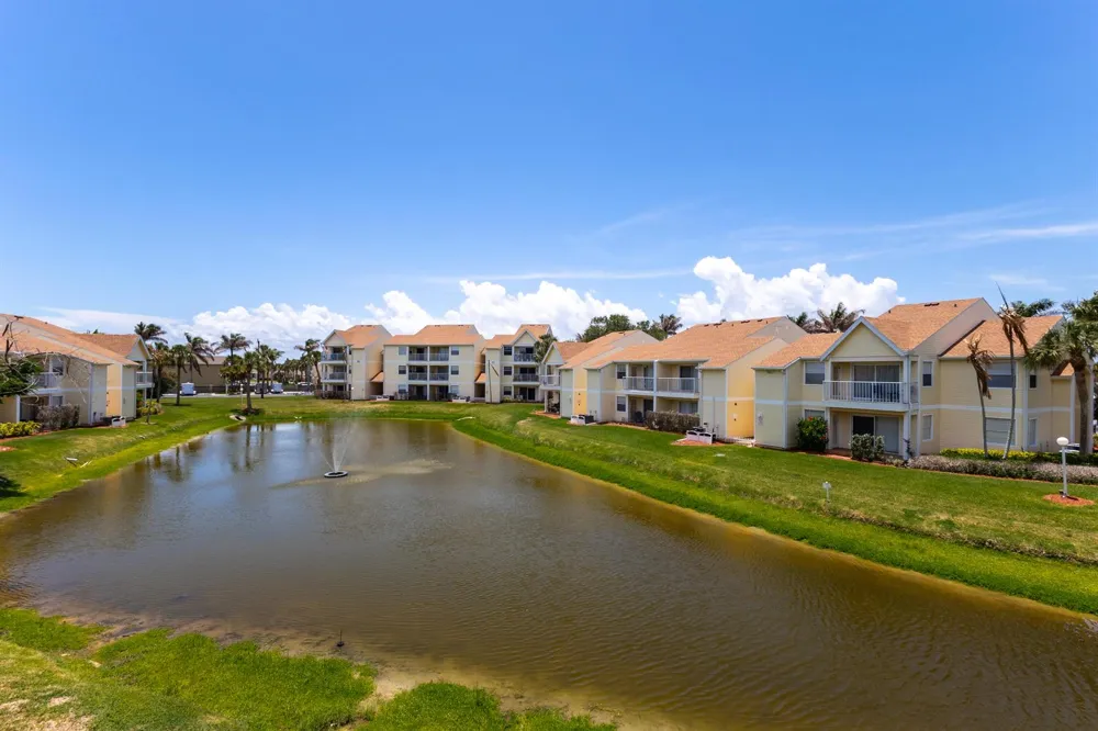 1850 Charlesmont Drive #119 Indialantic, FL 32903
