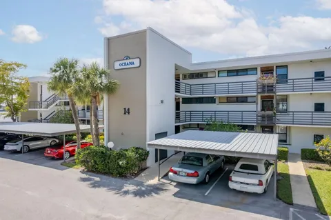 1950 SW Palm City Road #14203