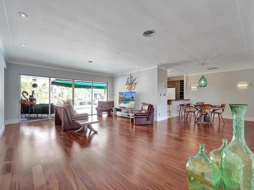 3811 NE 26th Avenue Lighthouse Point, FL 33064