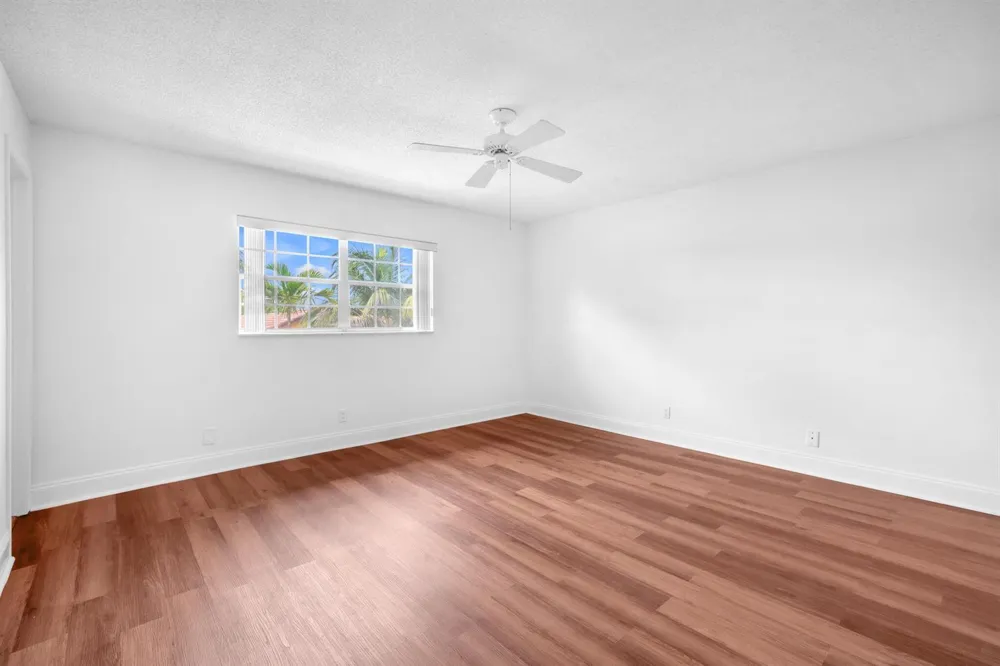 8900 W Sample Road #204 Coral Springs, FL 33065