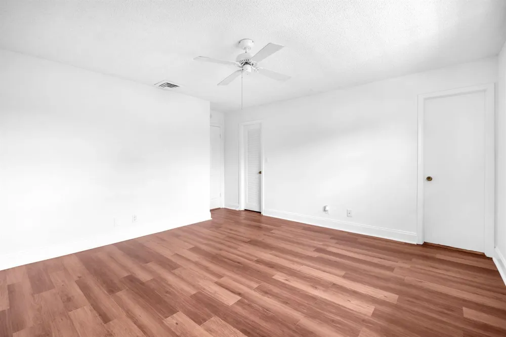 8900 W Sample Road #204 Coral Springs, FL 33065