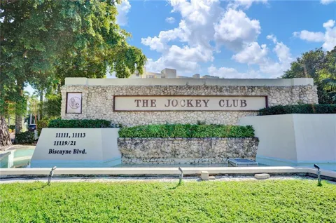 11111 Biscayne Boulevard #Tower 2 - 4C or 427