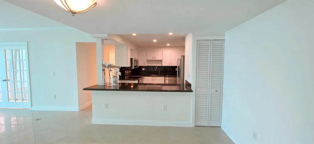 11111 Biscayne Boulevard #Tower 2 - 4C or 427 Miami, FL 33181