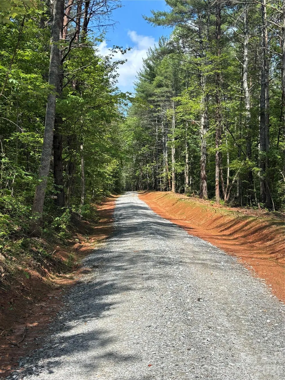 000 Stillwater Road Boomer, NC 28606