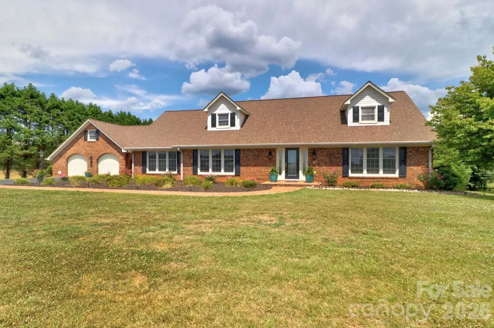 4723 Old Mountain Road Stony Point, NC 28678