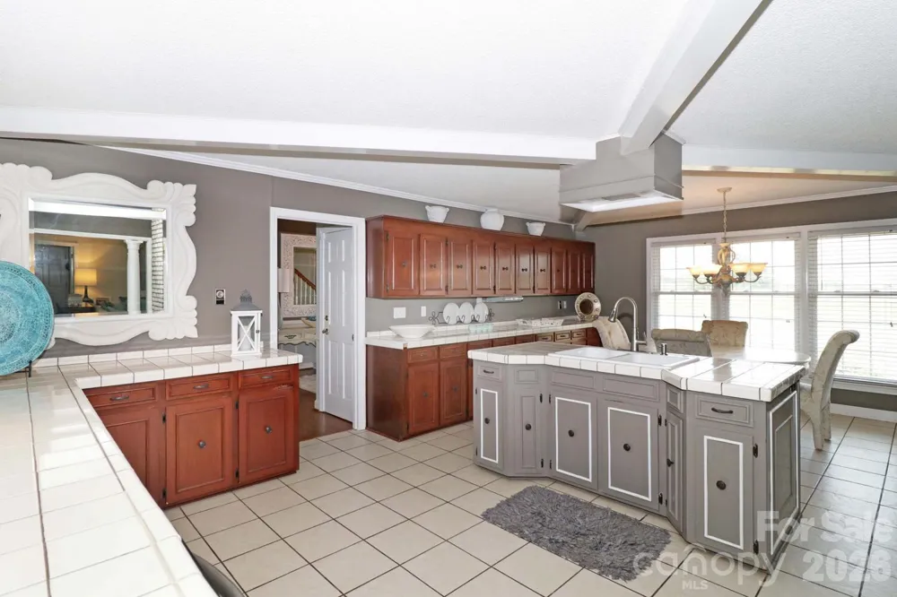 4723 Old Mountain Road Stony Point, NC 28678
