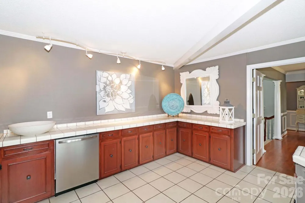 4723 Old Mountain Road Stony Point, NC 28678