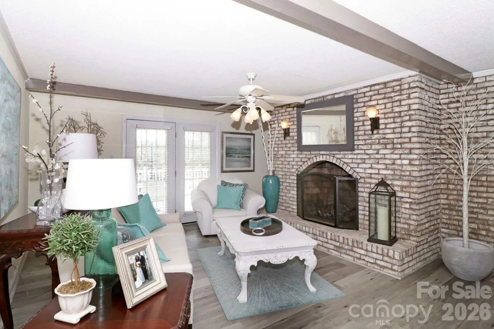 4723 Old Mountain Road Stony Point, NC 28678