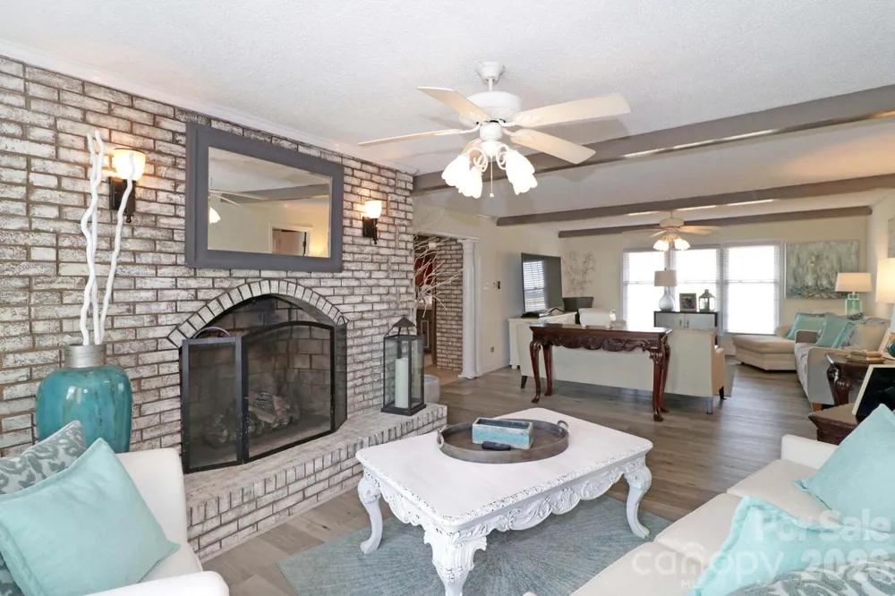 4723 Old Mountain Road Stony Point, NC 28678