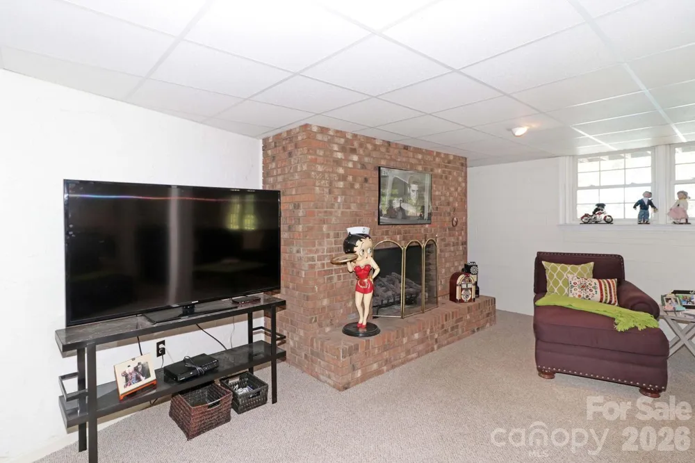 4723 Old Mountain Road Stony Point, NC 28678