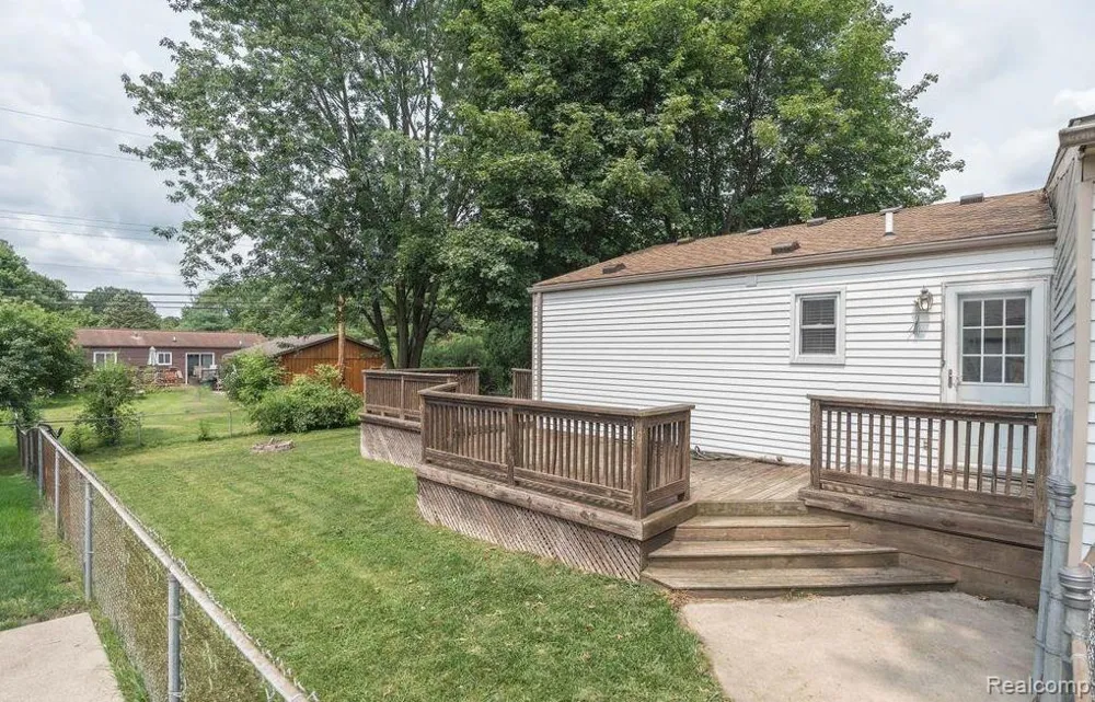 3452 Cone Avenue Rochester Hills City, MI 48309