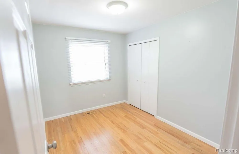 3452 Cone Avenue Rochester Hills City, MI 48309