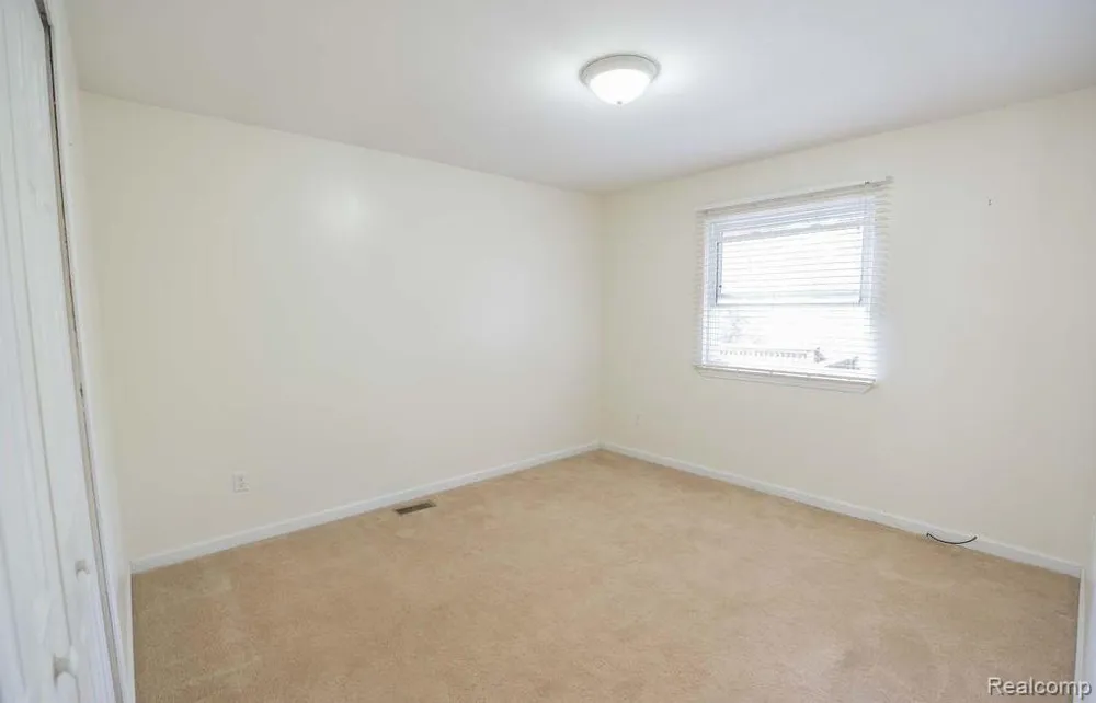 3452 Cone Avenue Rochester Hills City, MI 48309