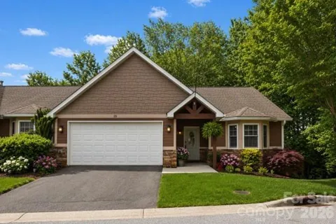 15 Kaylor Drive