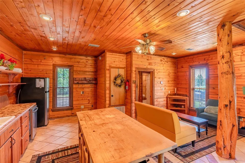CR 2512 Naples, TX 75568