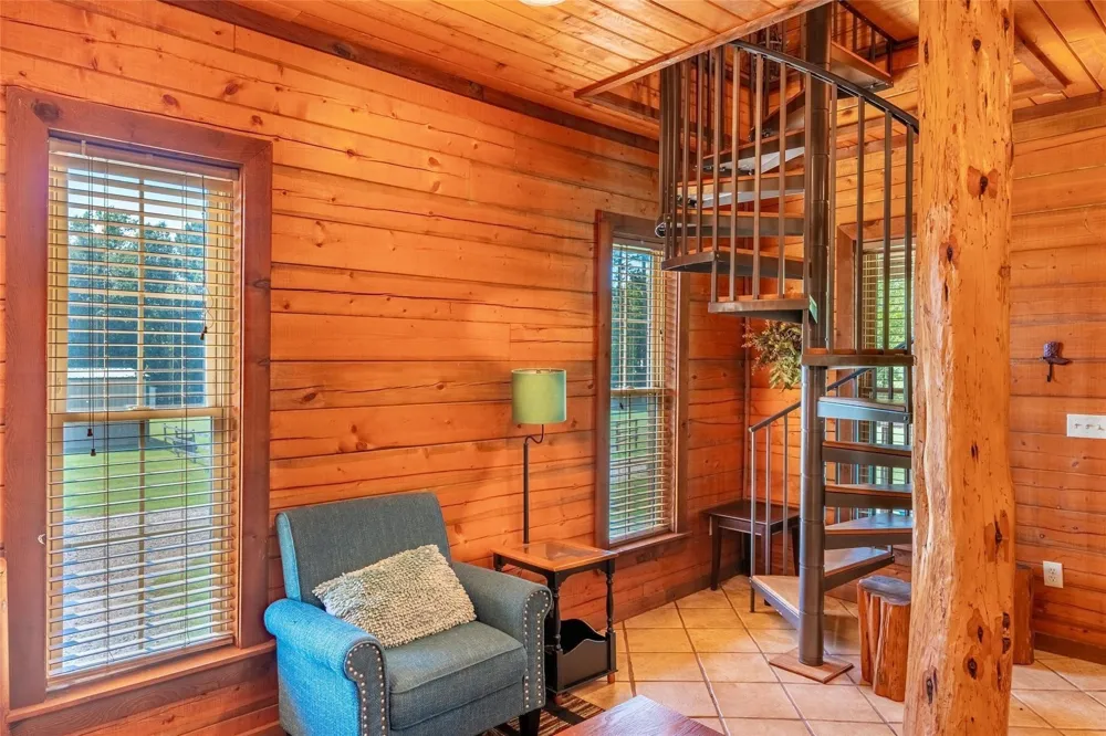 CR 2512 Naples, TX 75568