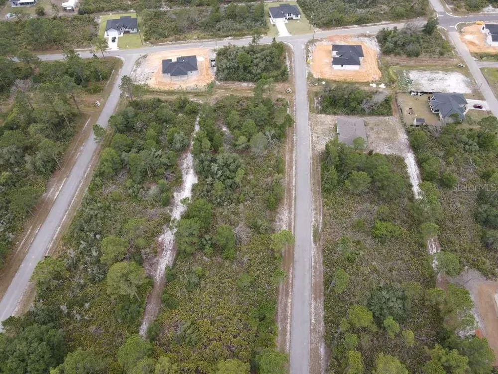 5044 PUEBLO AVENUE Sebring, FL 33872