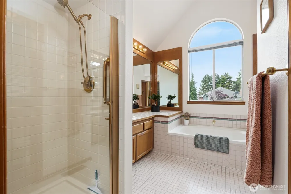 7634 116th Court SE Newcastle, WA 98056