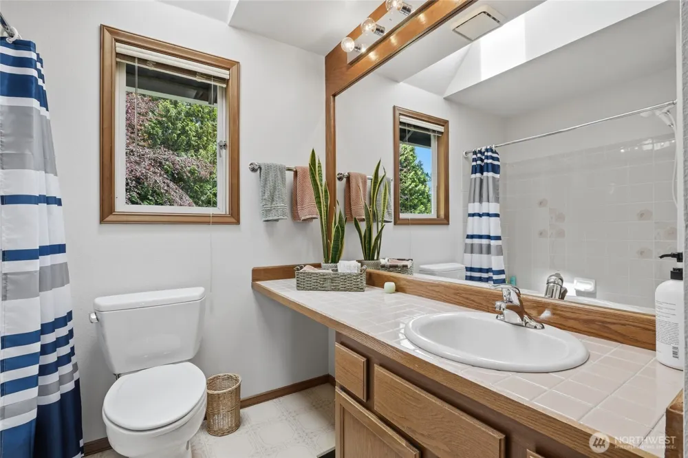 7634 116th Court SE Newcastle, WA 98056