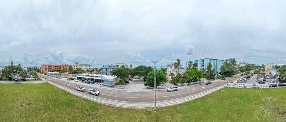 2300 GULF BOULEVARD Indian Rocks Beach, FL 33785