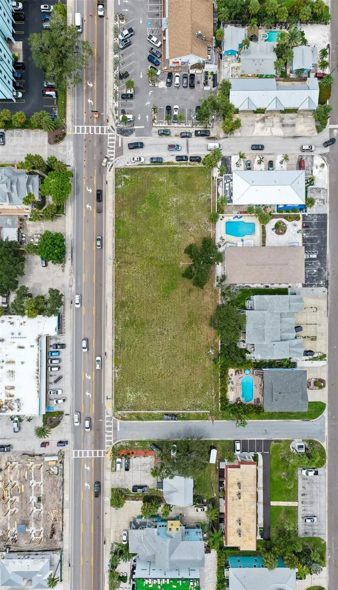 2300 GULF BOULEVARD Indian Rocks Beach, FL 33785