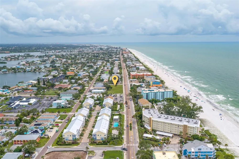 2300 GULF BOULEVARD Indian Rocks Beach, FL 33785