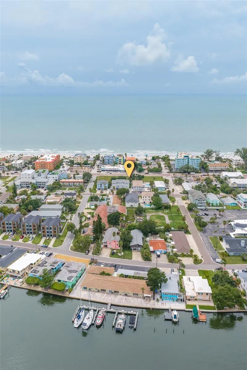 2300 GULF BOULEVARD Indian Rocks Beach, FL 33785