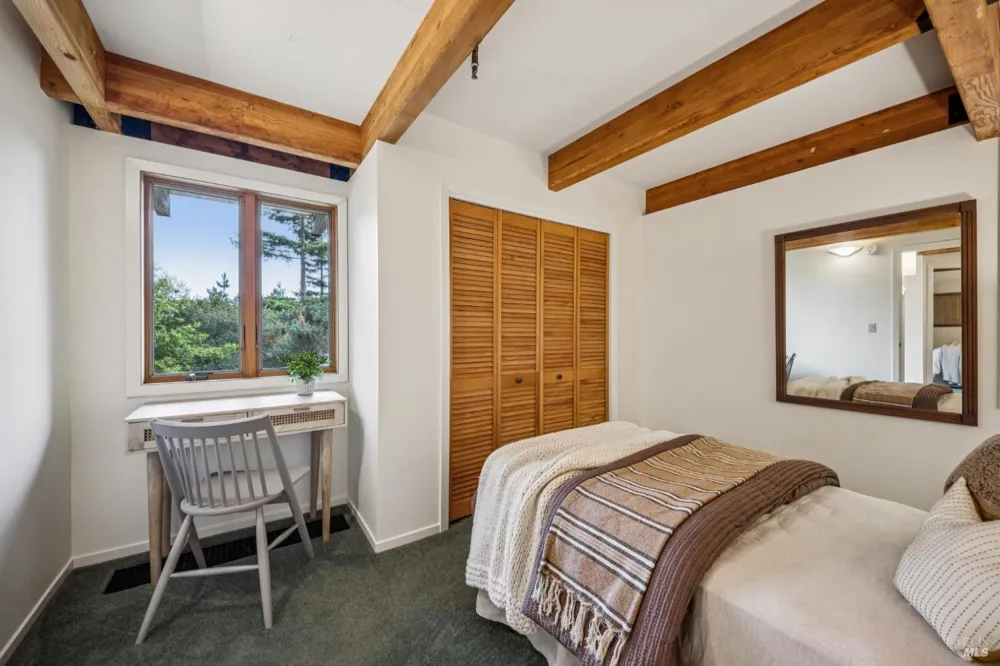 95 Sunnyside Drive Inverness, CA 94937