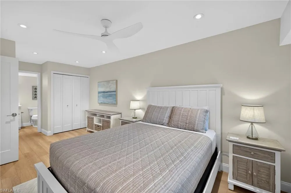 2721 W Gulf Drive #108 Sanibel, FL 33957