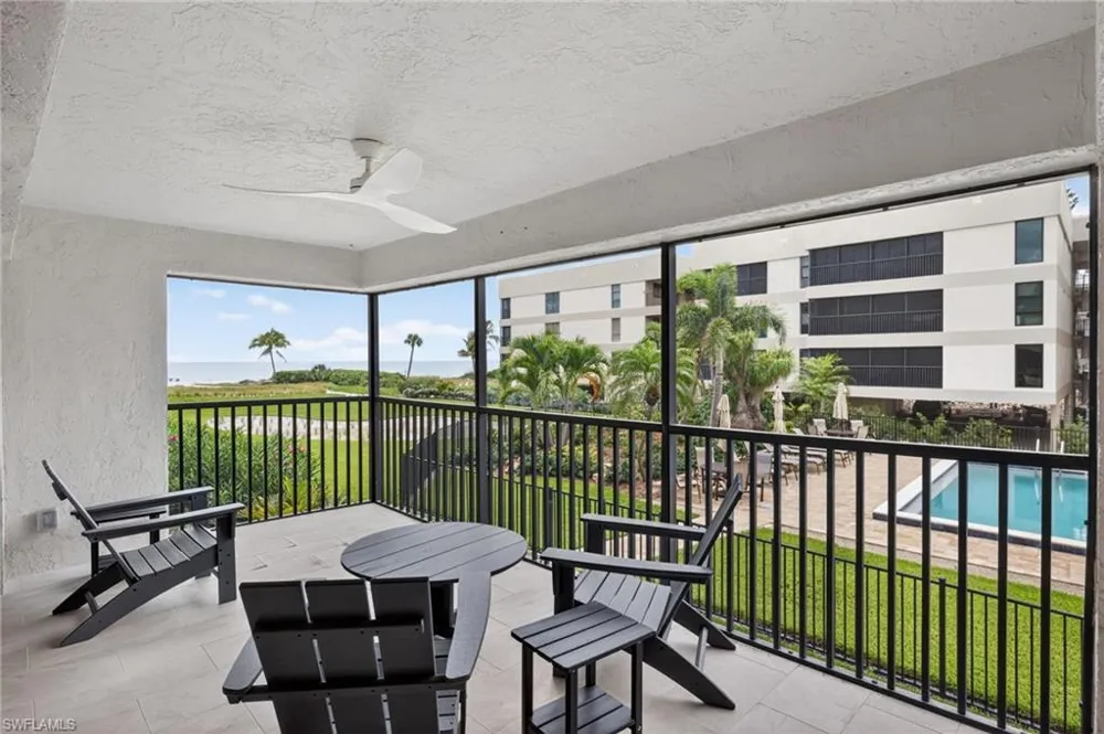 2721 W Gulf Drive #108 Sanibel, FL 33957