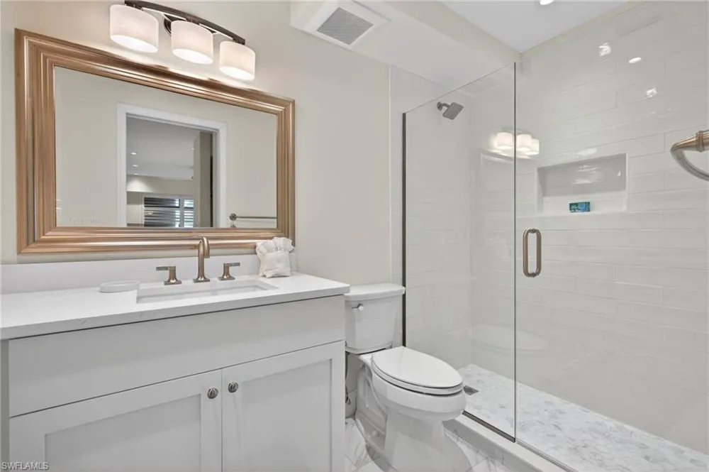 2721 W Gulf Drive #108 Sanibel, FL 33957