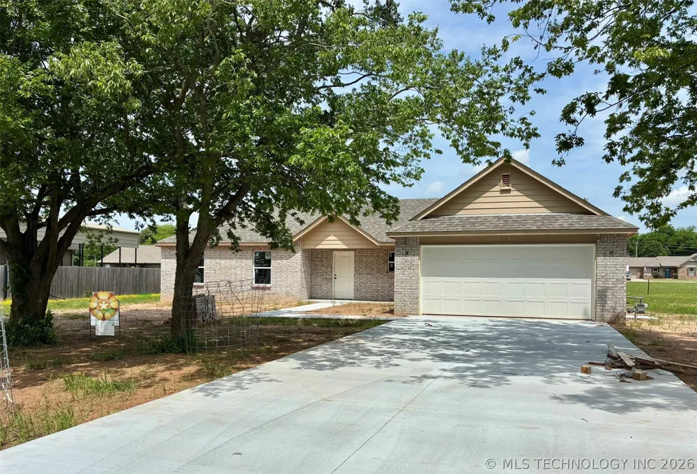 504 NW 7th Street Wagoner, OK 74467