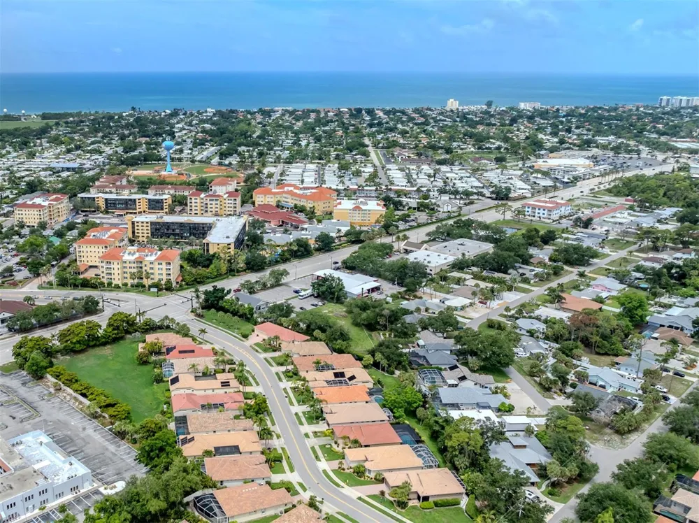 128 AMORA AVENUE Venice, FL 34285