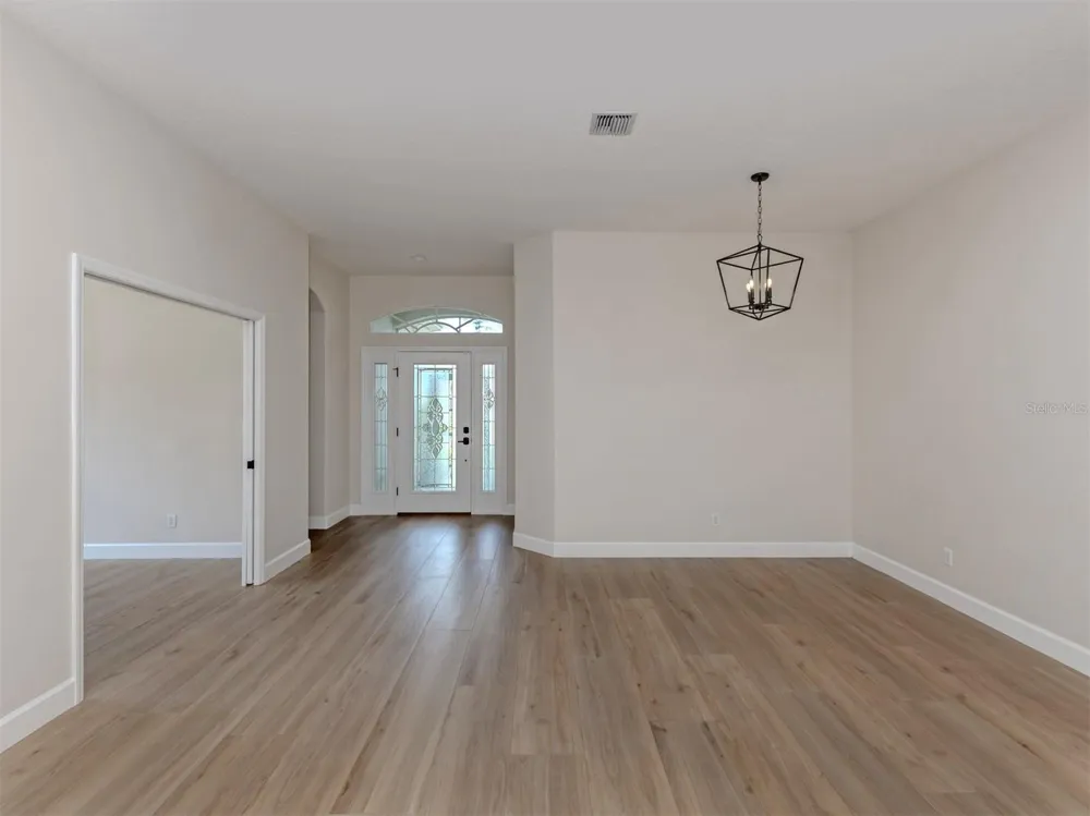 128 AMORA AVENUE Venice, FL 34285