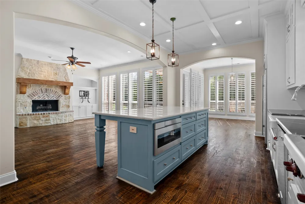 8491 Canyon Crossing Lantana, TX 76226