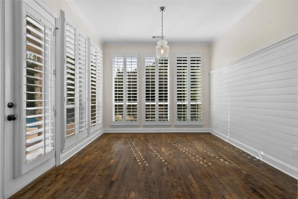 8491 Canyon Crossing Lantana, TX 76226