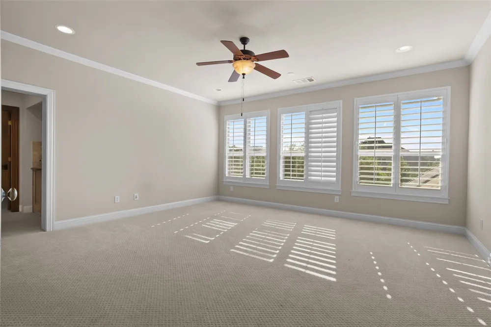 8491 Canyon Crossing Lantana, TX 76226