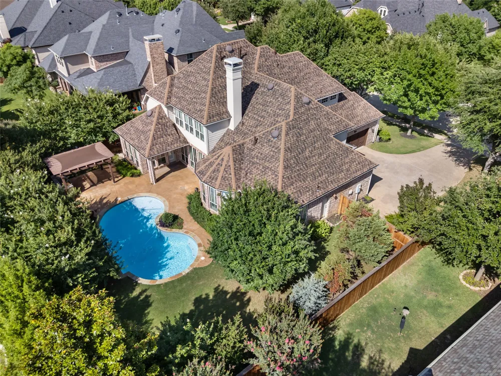 8491 Canyon Crossing Lantana, TX 76226