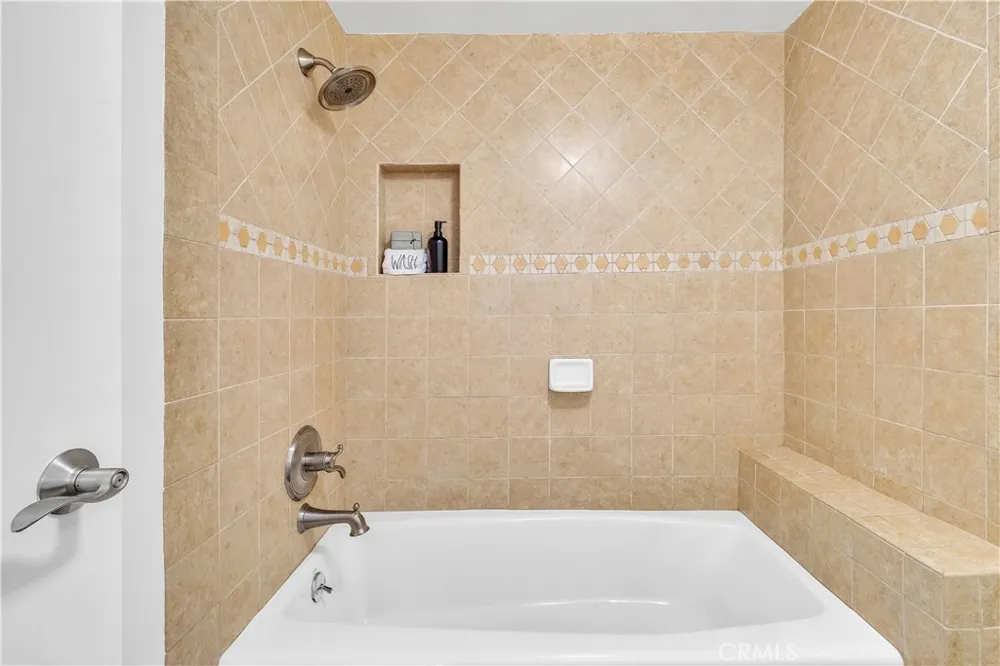 935 Main El Segundo, CA 90245