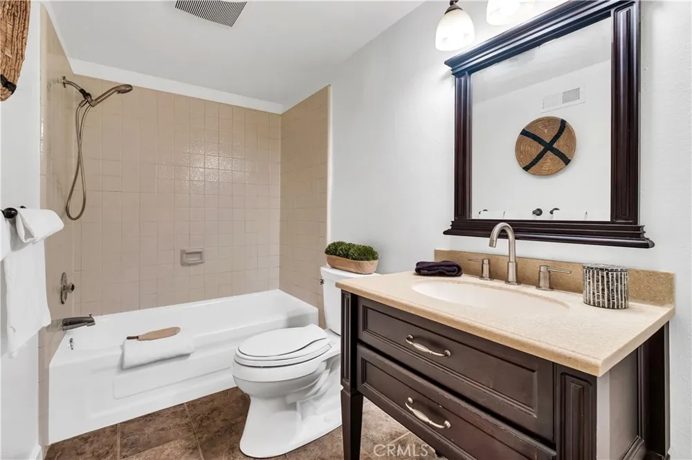935 Main El Segundo, CA 90245