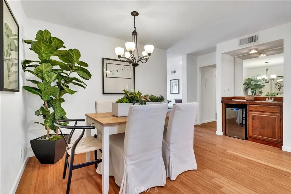 935 Main El Segundo, CA 90245