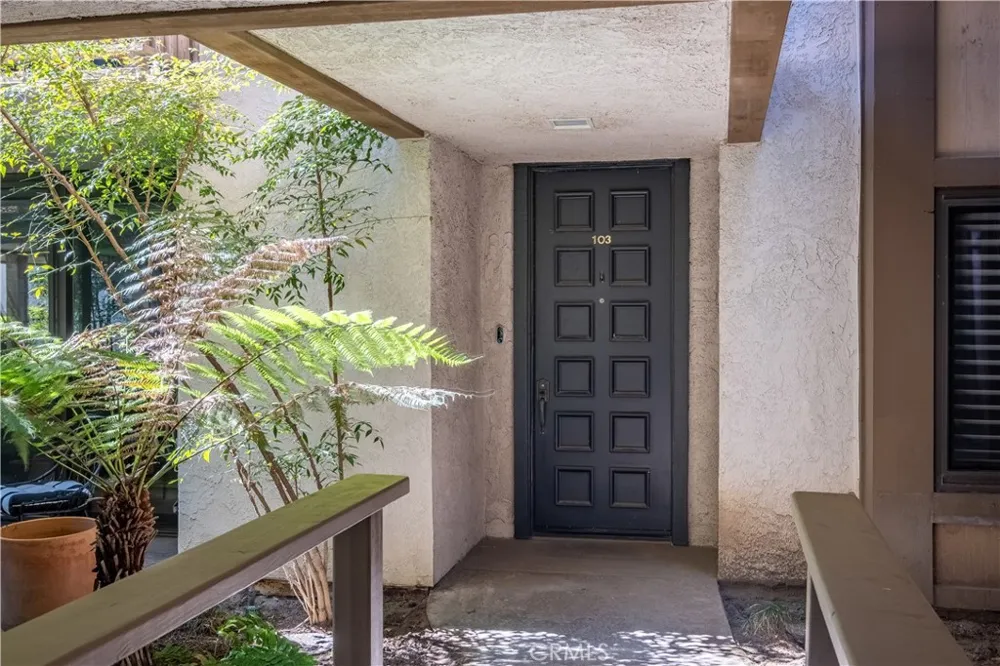 935 Main El Segundo, CA 90245