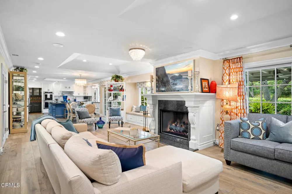 525 Berkshire Avenue La Canada Flintridge, CA 91011