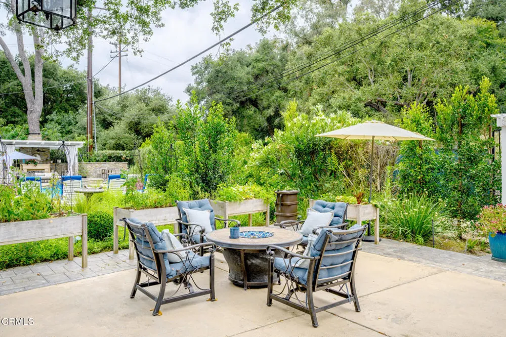 525 Berkshire Avenue La Canada Flintridge, CA 91011
