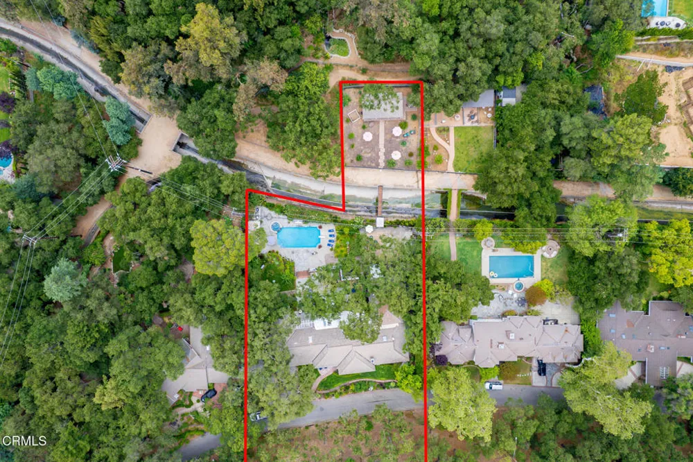 525 Berkshire Avenue La Canada Flintridge, CA 91011