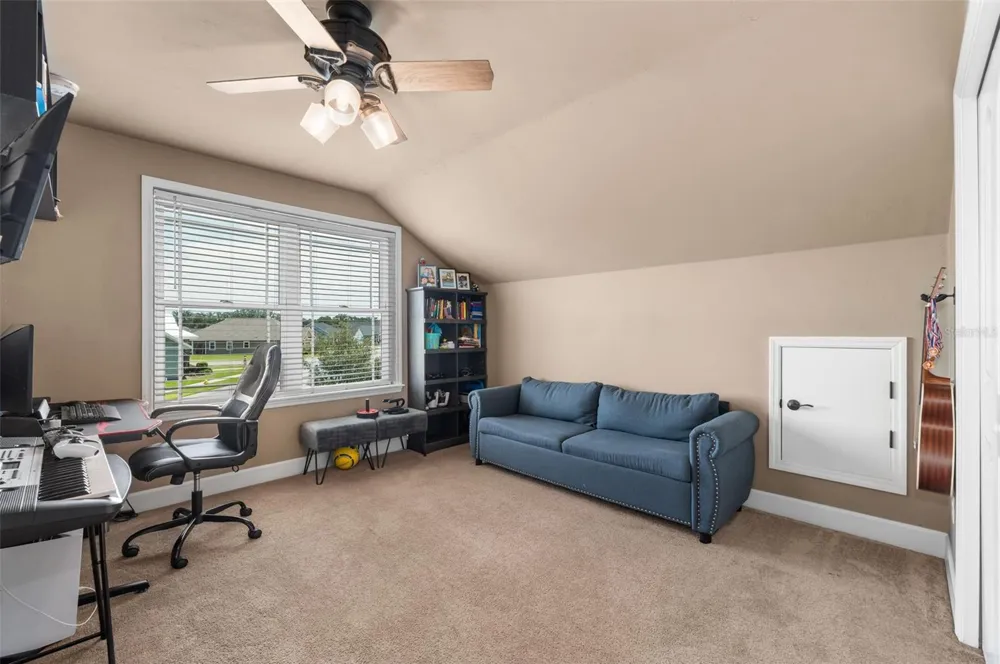 24674 SW 19TH PLACE Newberry, FL 32669