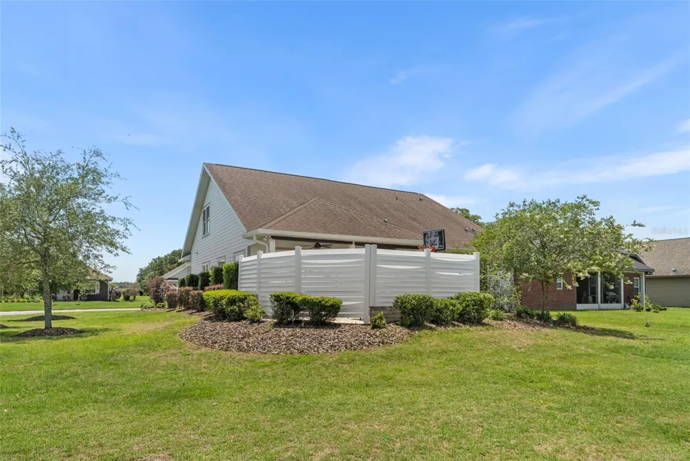 24674 SW 19TH PLACE Newberry, FL 32669