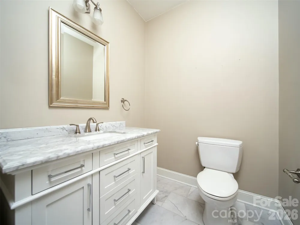 103 Woodburn Drive Swannanoa, NC 28778
