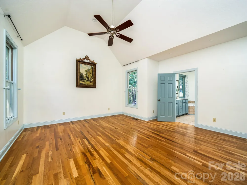 103 Woodburn Drive Swannanoa, NC 28778